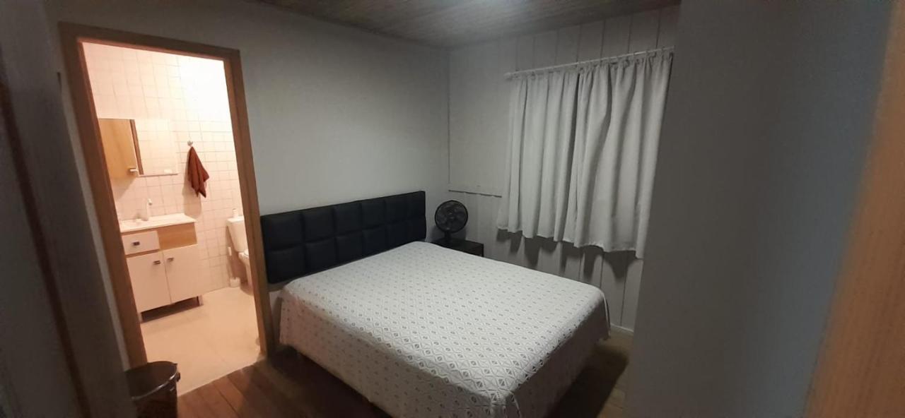 Casa Na Garopaba Com Varandaヴィラ エクステリア 写真